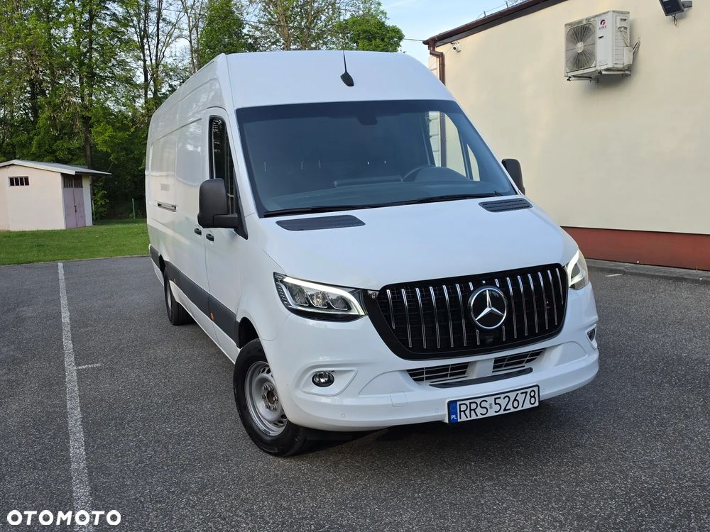 Mercedes-Benz Sprinter - 3