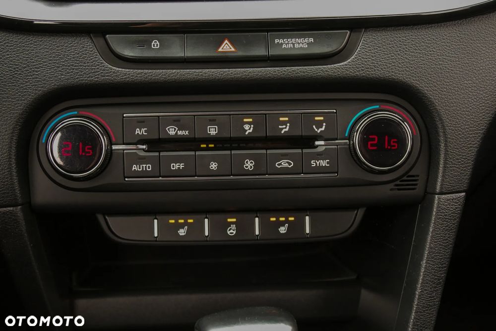 Kia Ceed 1.6 CRDi DCT Platinum Edition - 37