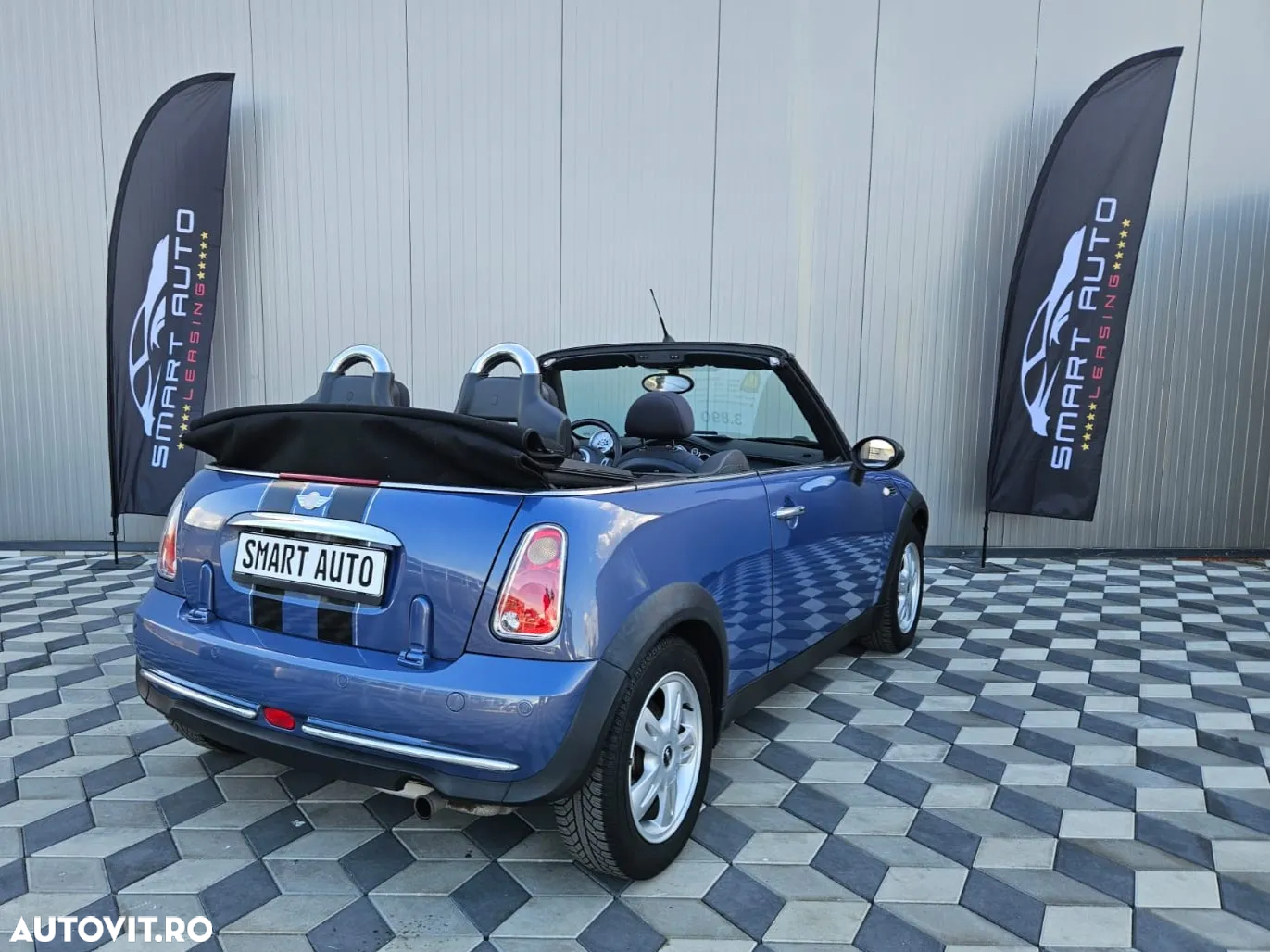 Mini ONE Cabrio Sidewalk - 3