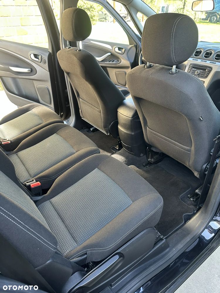 Ford S-Max 2.0 TDCi DPF Titanium - 16