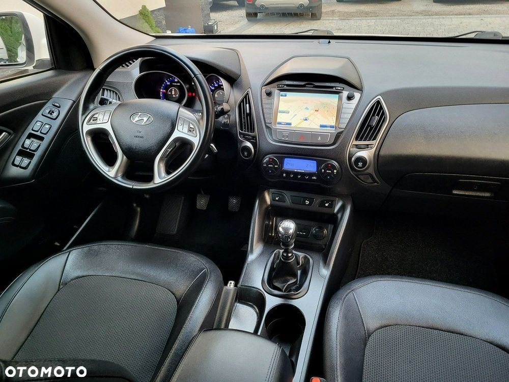 Hyundai ix35 - 13