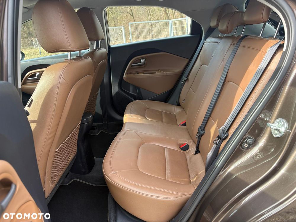 Kia Rio 1.4 Platinum Edition - 14