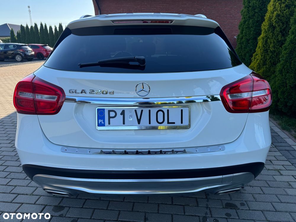Mercedes-Benz GLA 220 d 7G-DCT Activity Edition - 5
