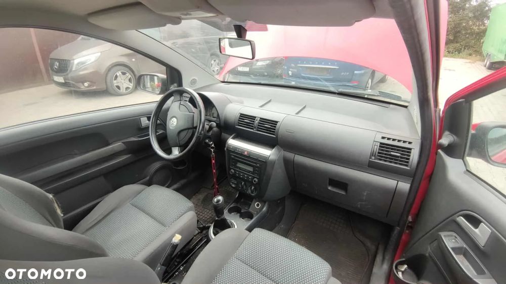 VW FOX liftback 2008 1.4 TDI 70 KM BNM JHG - 5