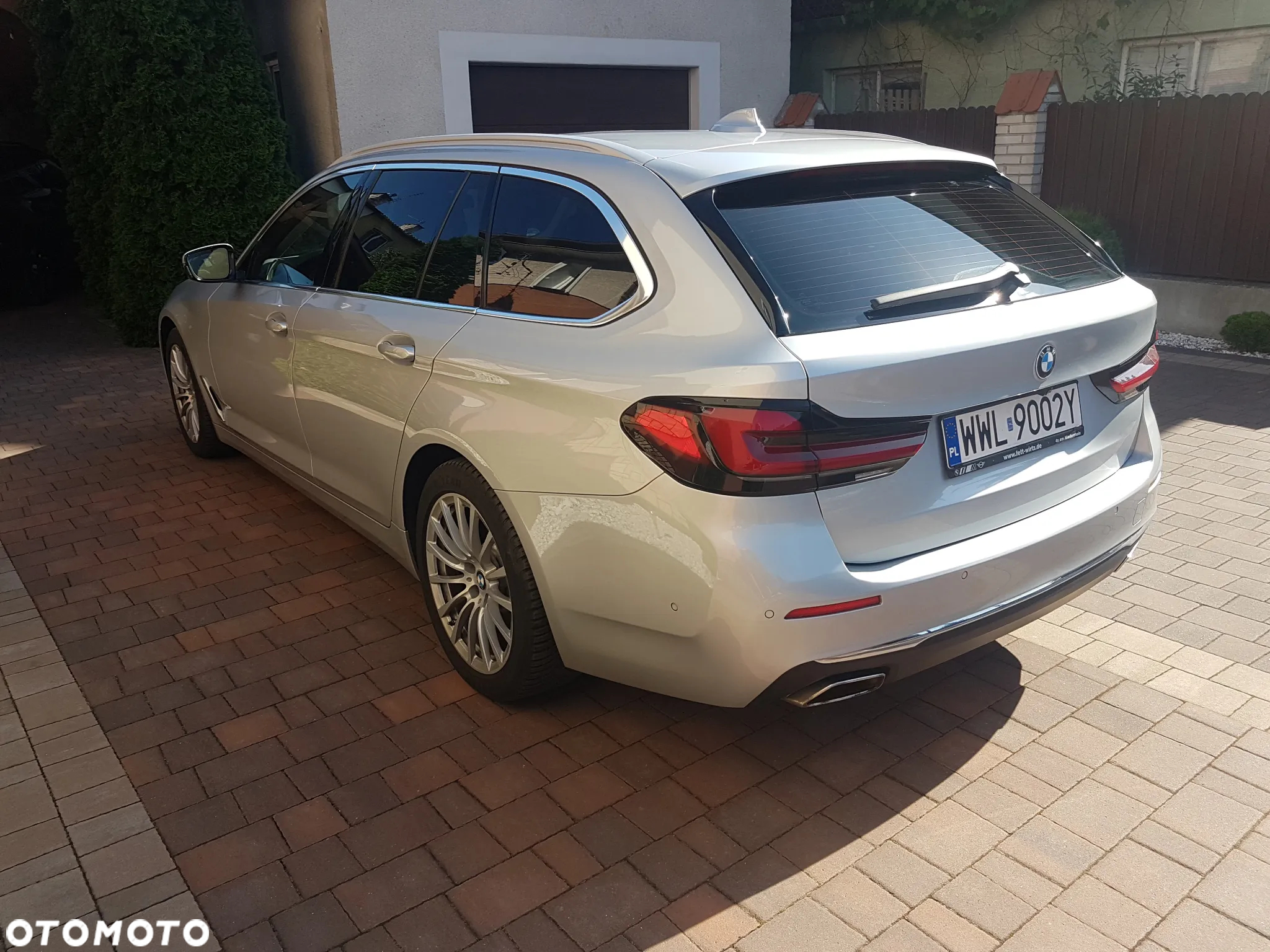 BMW Seria 5 520i Luxury Line - 4