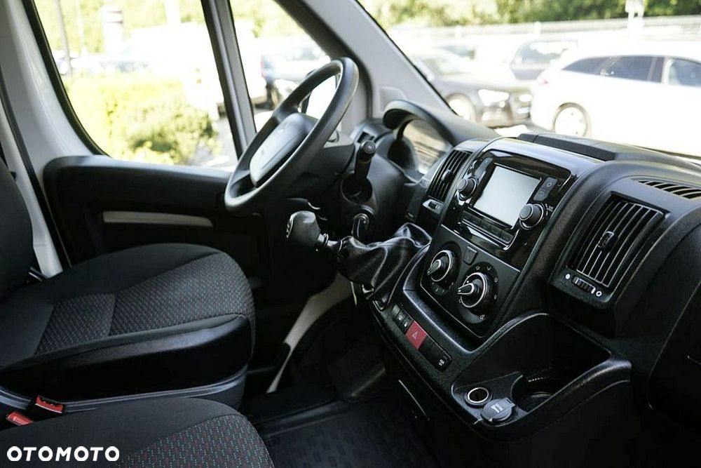 Peugeot Boxer - 21