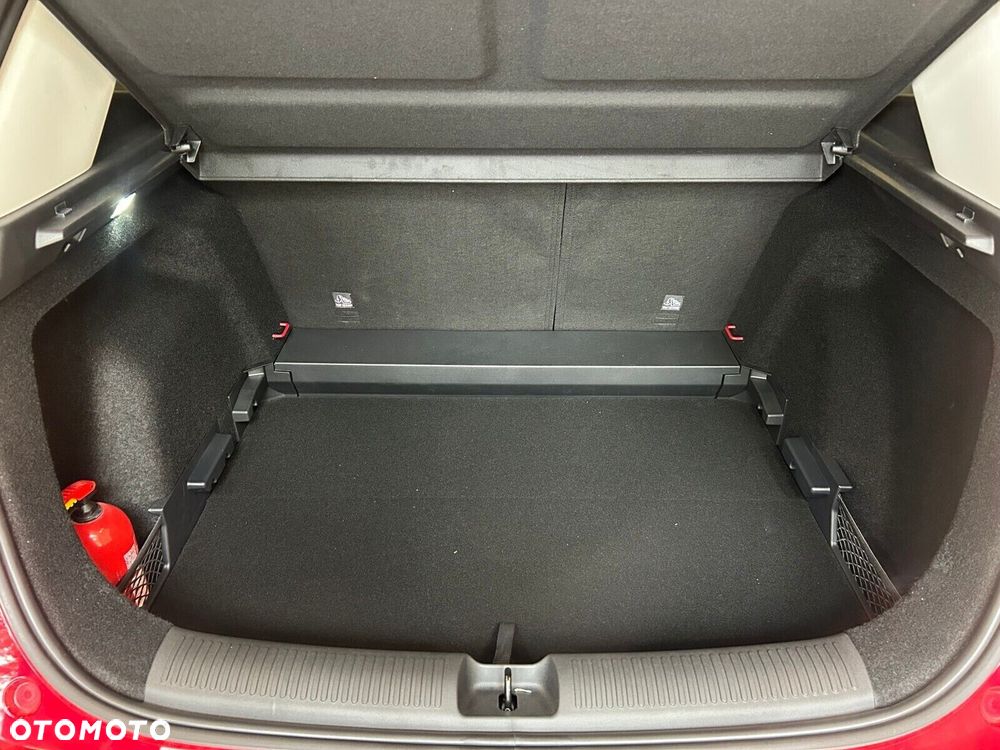 MG ZS Hybrid+ - 21