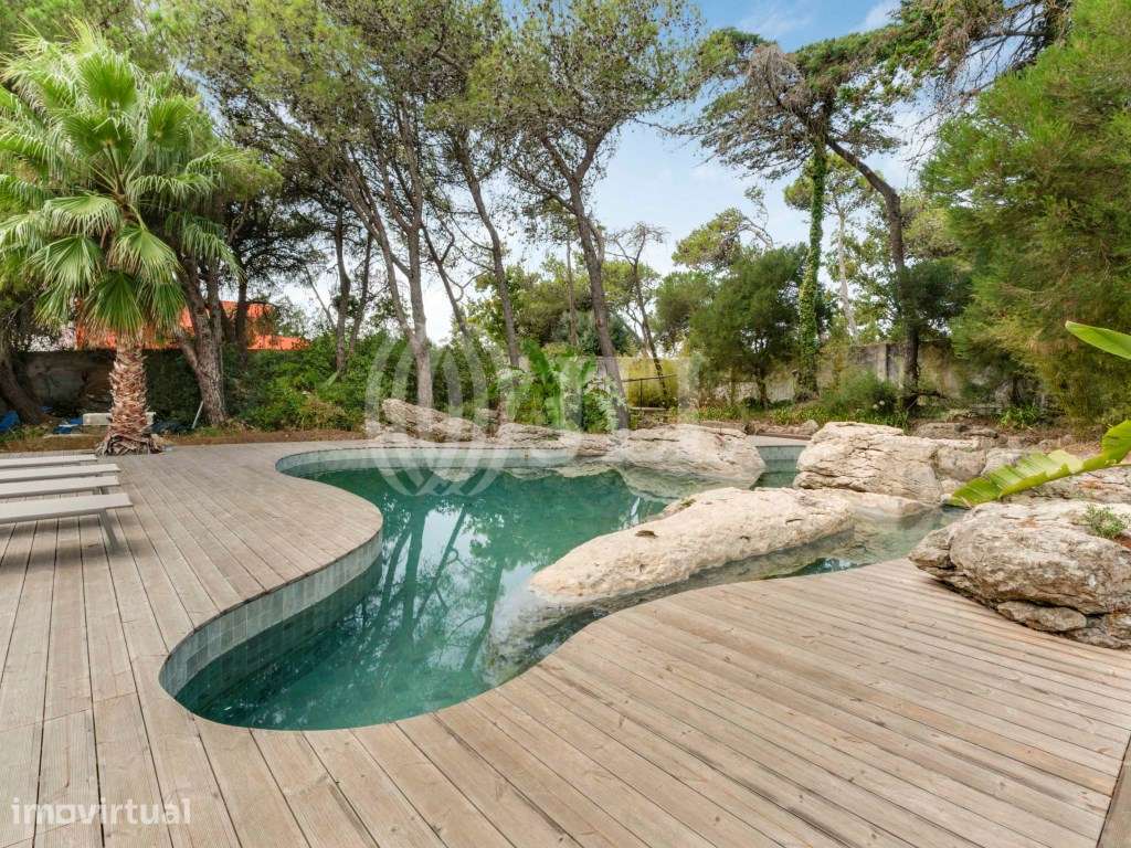 Moradia T5+2 com jardim e piscina em Cascais - Grande imagem: 4/34