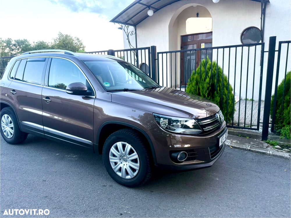 Volkswagen Tiguan 1.4 TSI BlueMotion Technology Exclusive - 25