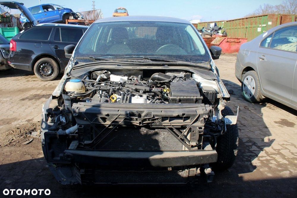 Skoda Rapid 2016 1.6TDI CXMA Spaceback (MASKA, ZDERZAK, LAMPA, BŁOTNIK, DRZWI, SZYBA, FOTEL) - 3