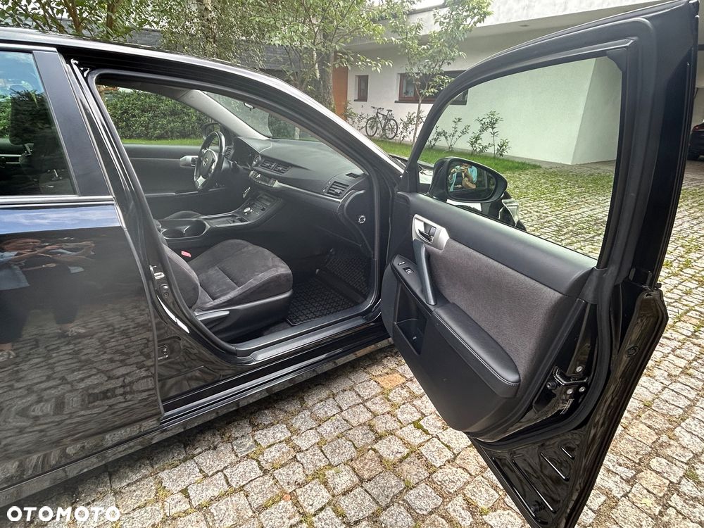 Lexus CT 200h Classic - 16