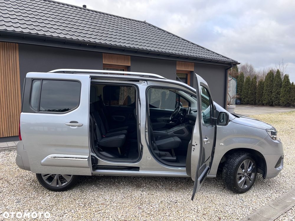 Toyota Proace City Verso 1.2 D-4T Family - 16