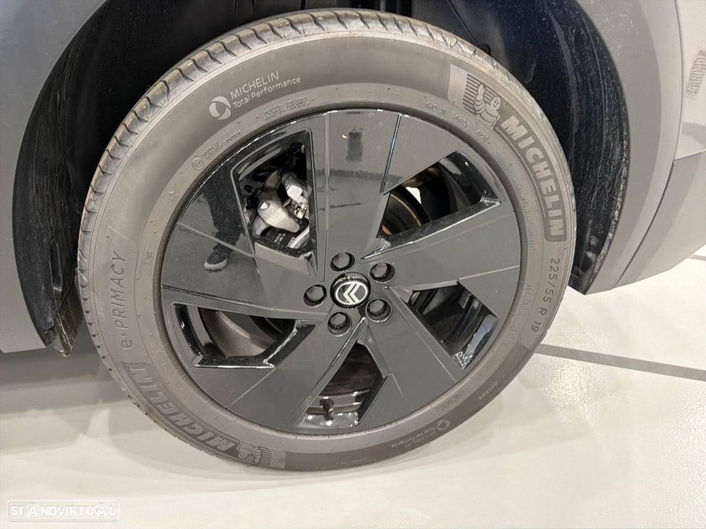 Citroën C5 Aircross 1.2 Híbrido Plus - 11