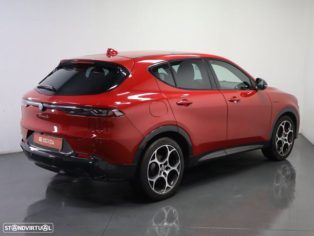 Alfa Romeo Tonale 1.5 Hybrid Veloce - 4