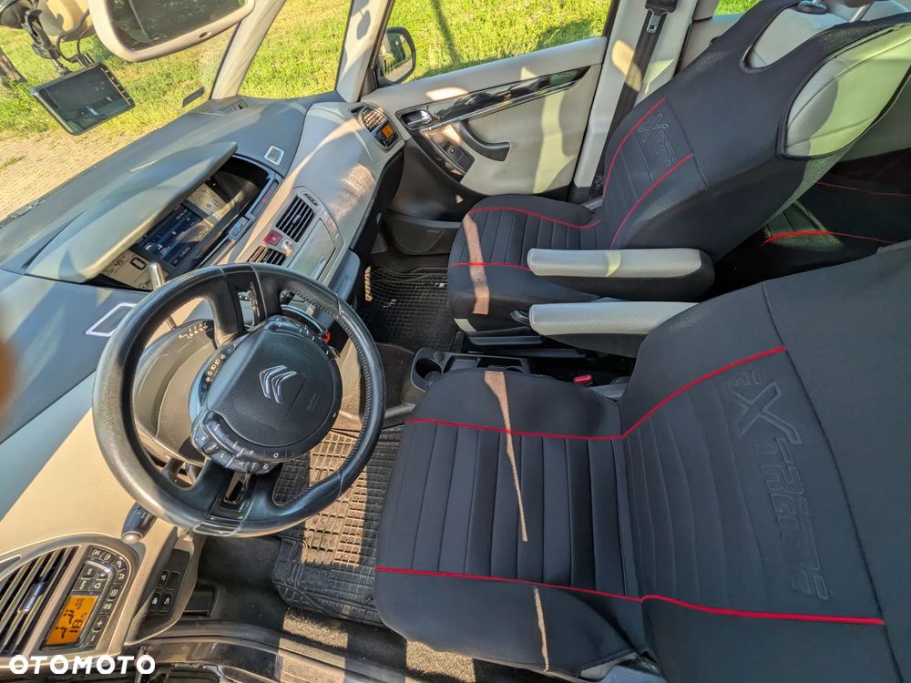 Citroën C4 Picasso 2.0 HDi Exclusive - 19