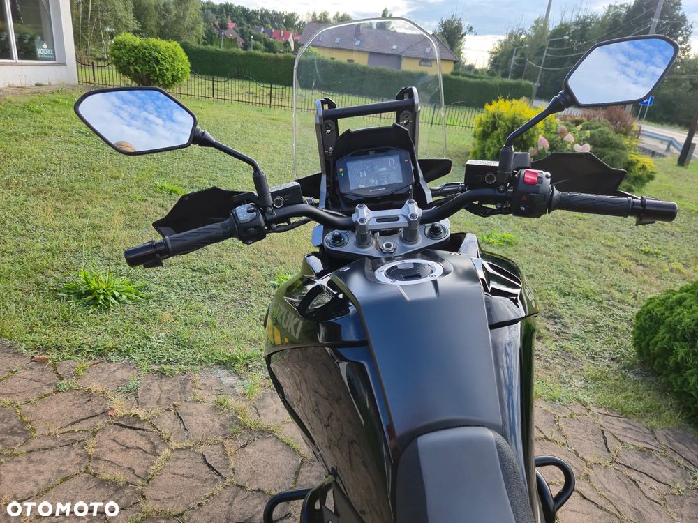 Suzuki V-STROM - 20