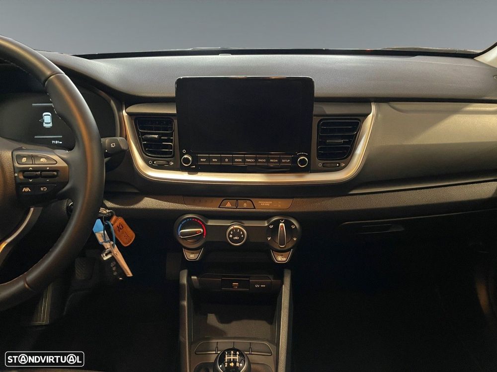 Kia Stonic 1.2 MPi Dynamic - 12