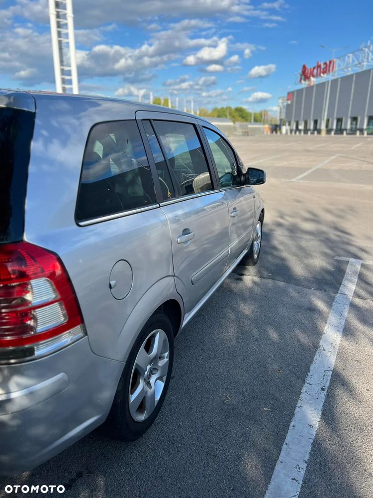 Opel Zafira ver-1-9-cdti-111 - 3