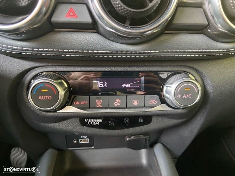 Nissan Juke 1.0 DIG-T N-Connecta - 19