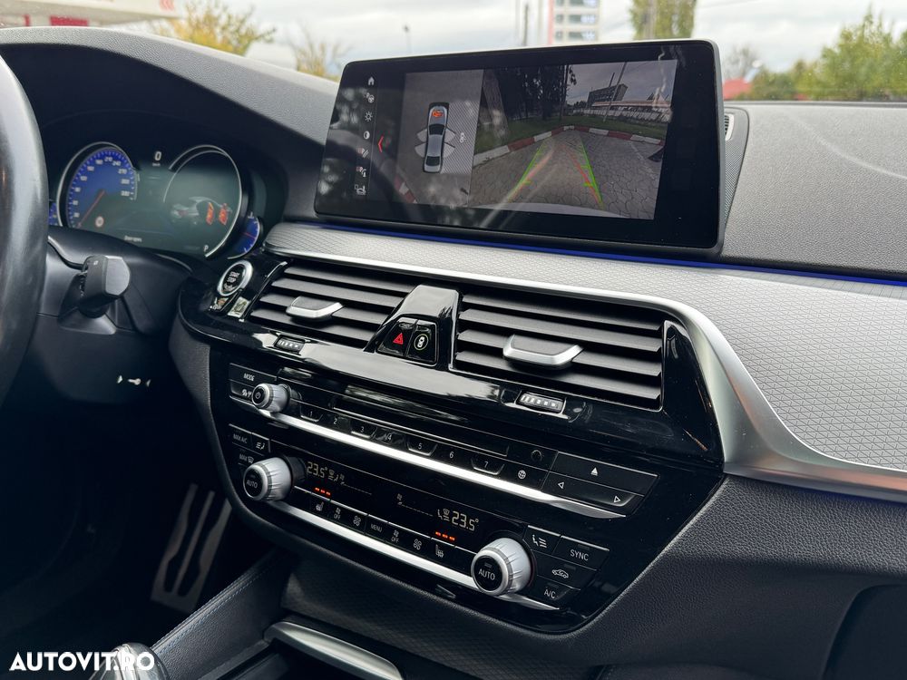 BMW Seria 5 520d Aut. M Sport Edition - 16