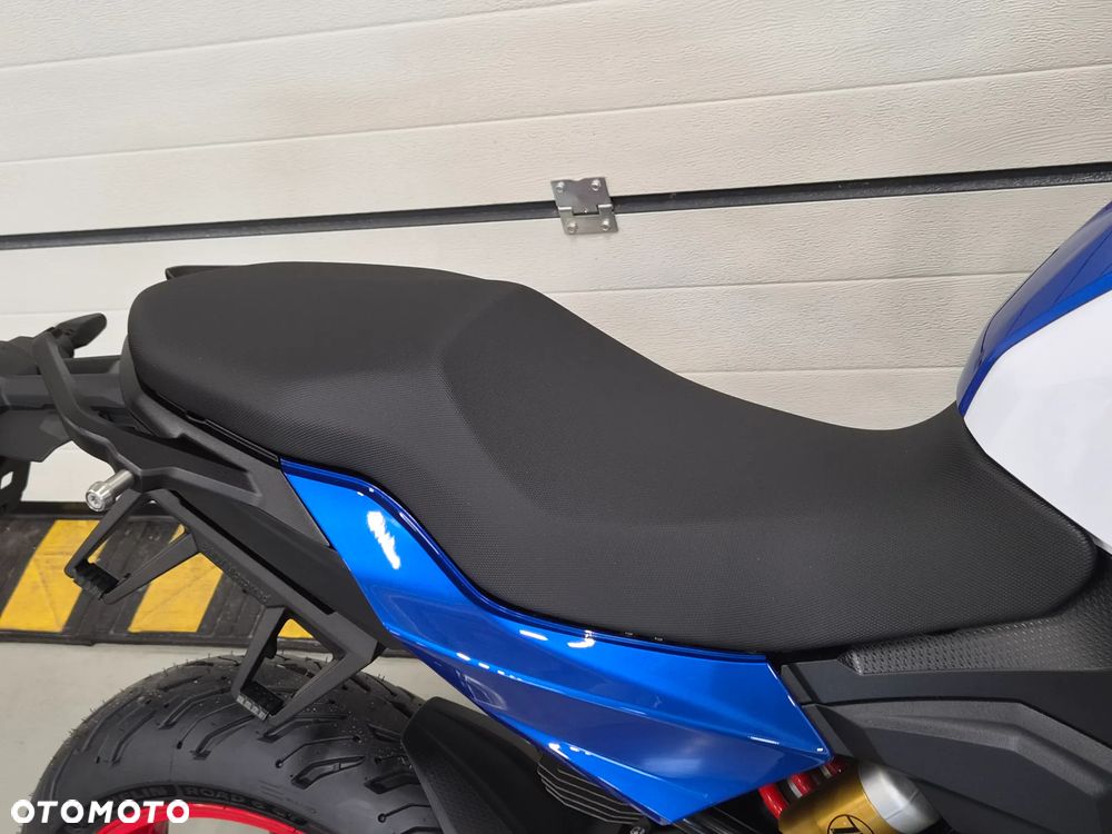 BMW XR - 22