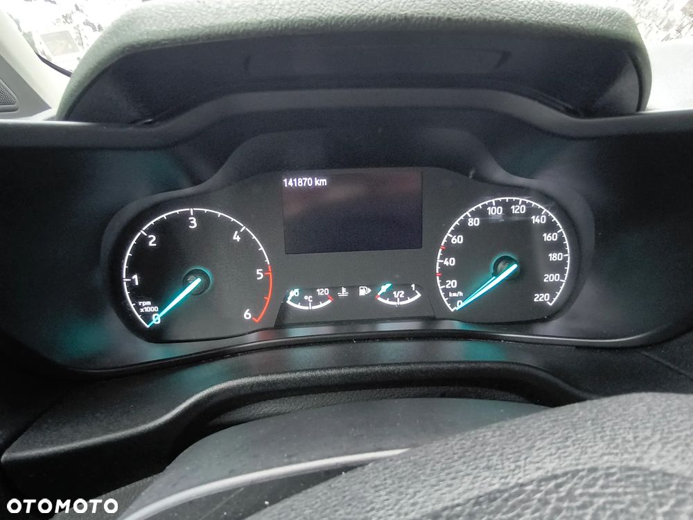 Ford Transit Connect - 14