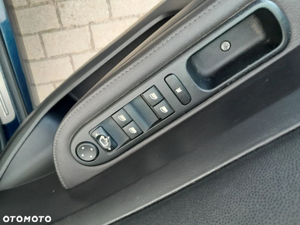 Peugeot 307 2.0 Oxygo - 11