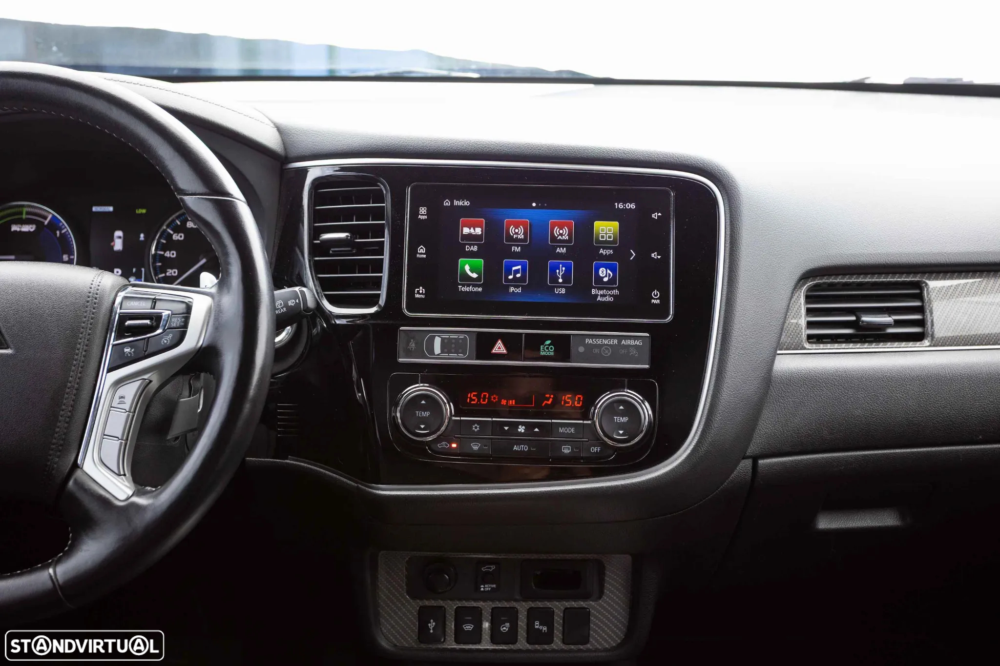 Mitsubishi Outlander 2.0 PHEV Instyle - 29