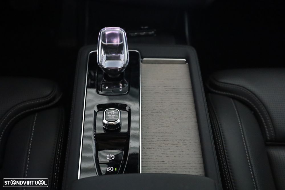 Volvo XC 90 T8 AWD Plus Bright - 26