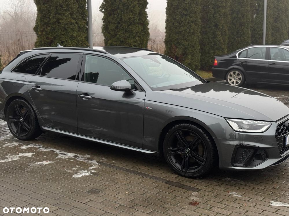 Audi A4 Avant 35 TDI mHEV S Line S tronic - 13