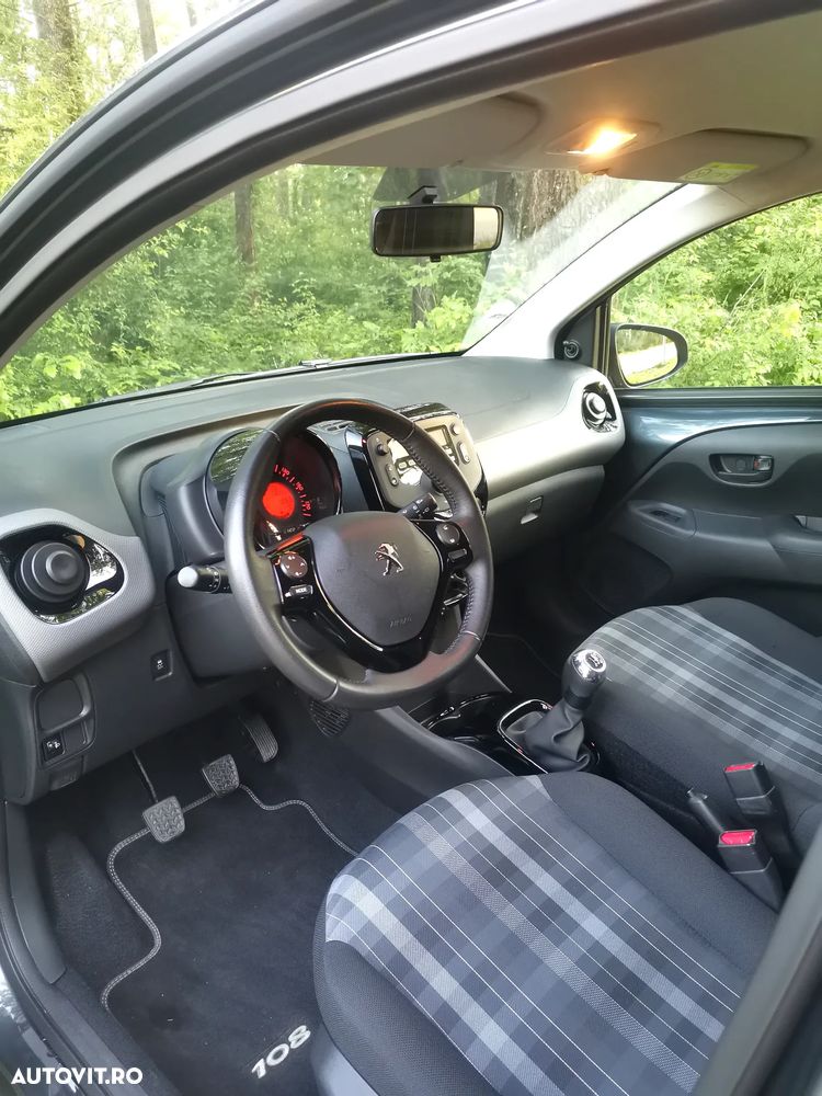Peugeot 108 VTI 72 Style - 11
