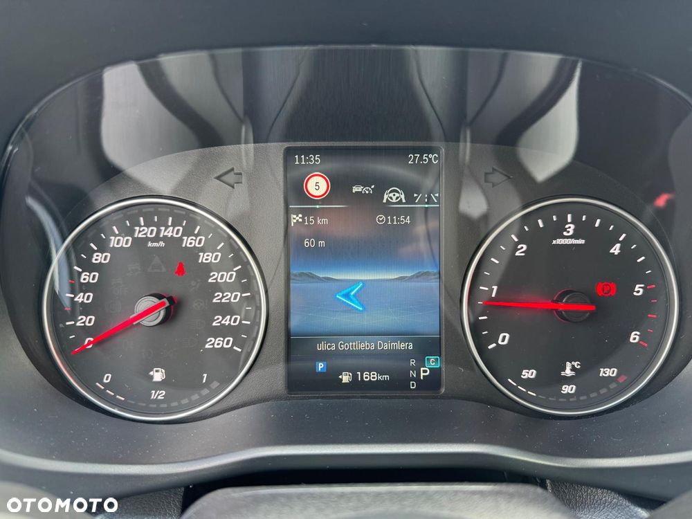 Mercedes-Benz Vito - 24