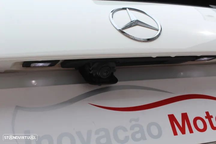 Mercedes-Benz A 180 d AMG Line - 19
