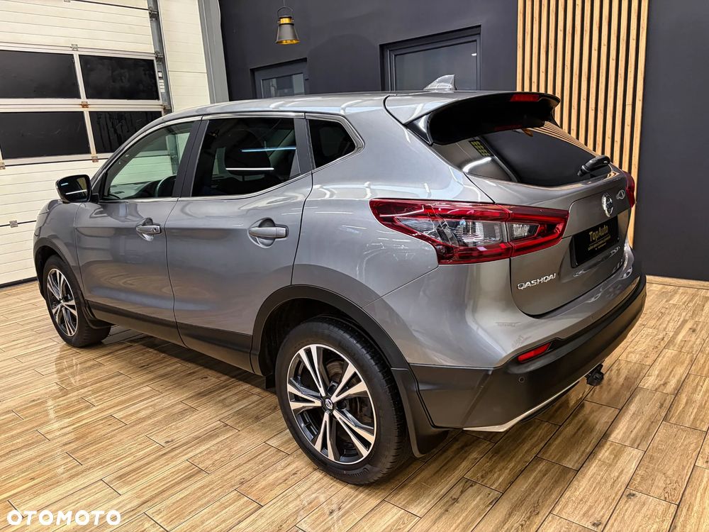 Nissan Qashqai 1.3 DIG-T DCT TEKNA - 10