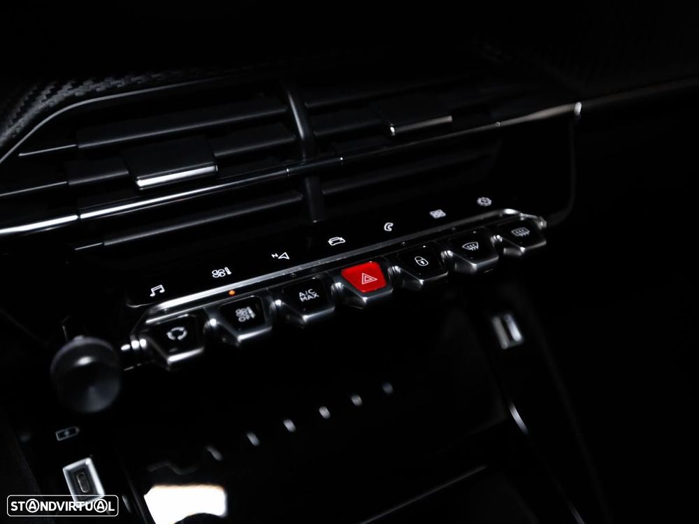 Peugeot 2008 1.5 BlueHDi Allure Pack - 15