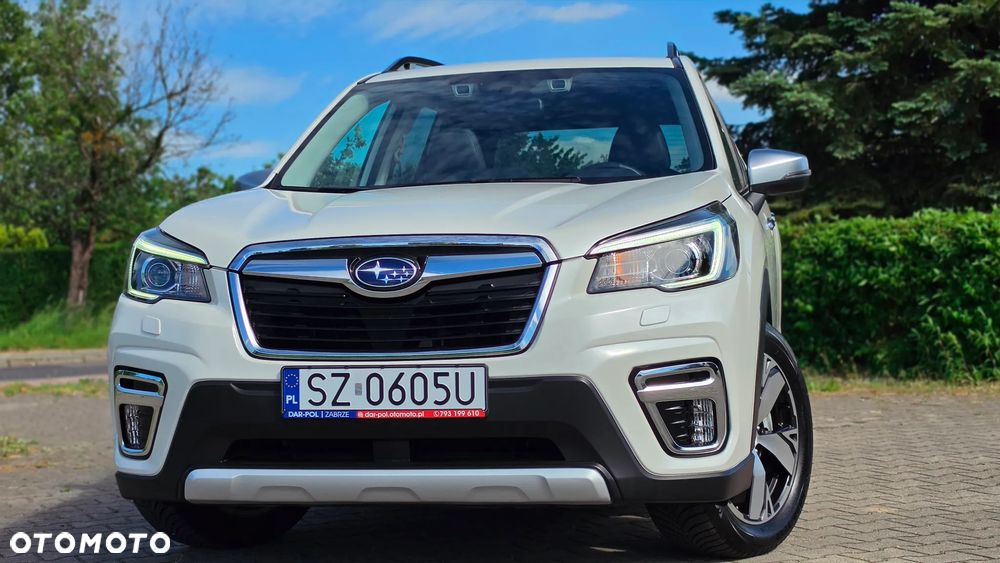 Subaru Forester 2.0i-L Platinum (EyeSight) Lineartronic - 1