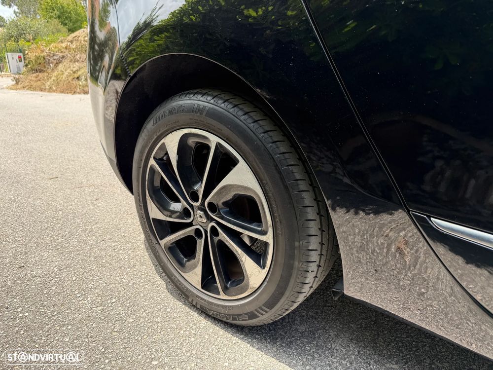 Renault Grand Scénic 1.6 dCi Bose Edition SS - 18