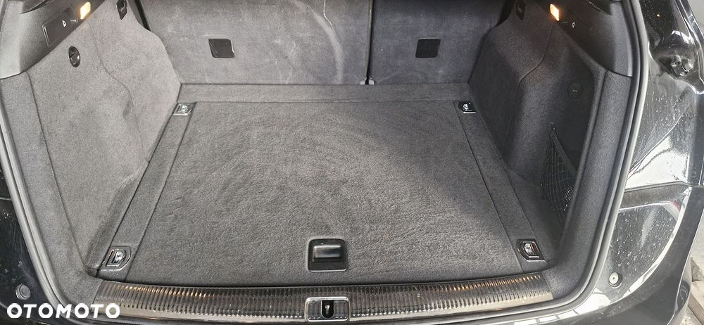 Audi Q5 2.0 TDI Quattro S tronic - 17