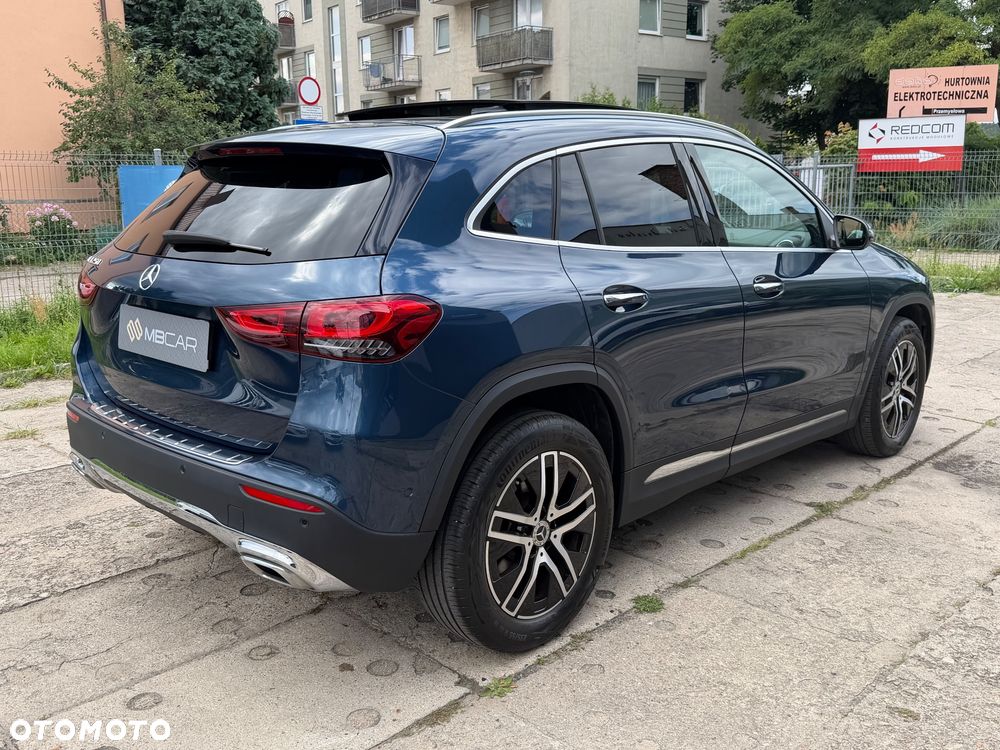 Mercedes-Benz GLA - 7