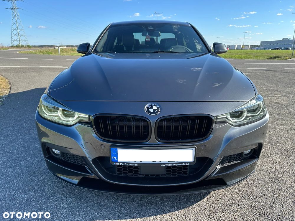 BMW Seria 3 330d xDrive Sport-Aut Blue Performance Sport Line - 12