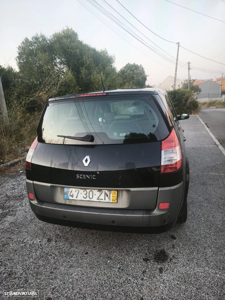 Renault Grand Scénic 1.5 dCi Confort - 10