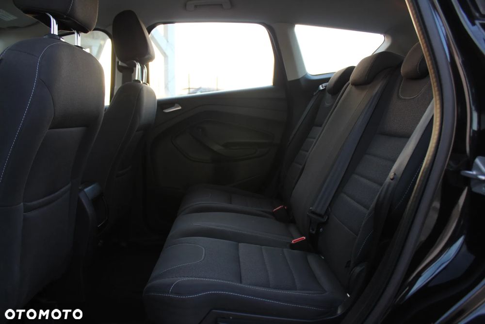 Ford Kuga 1.6 EcoBoost 2x4 Trend - 21