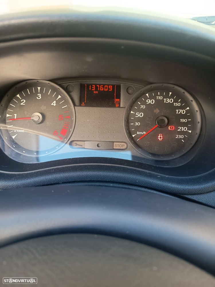 Renault Clio - 7