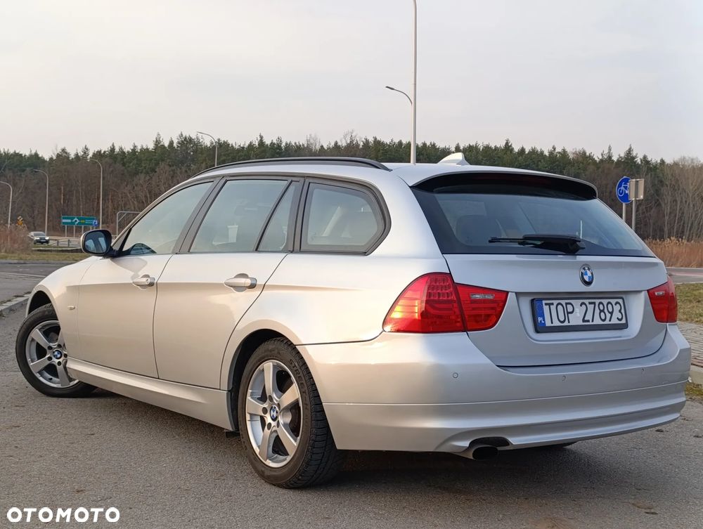 BMW Seria 3 318d DPF Edition Exclusive - 20
