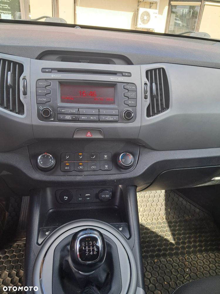 Kia Sportage 1.6 GDI L 2WD - 12