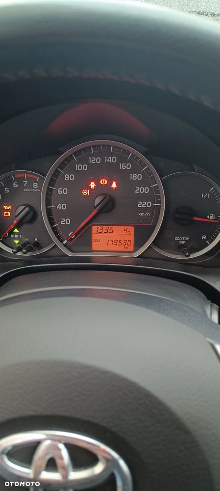 Toyota Yaris 1.0 VVT-i - 21