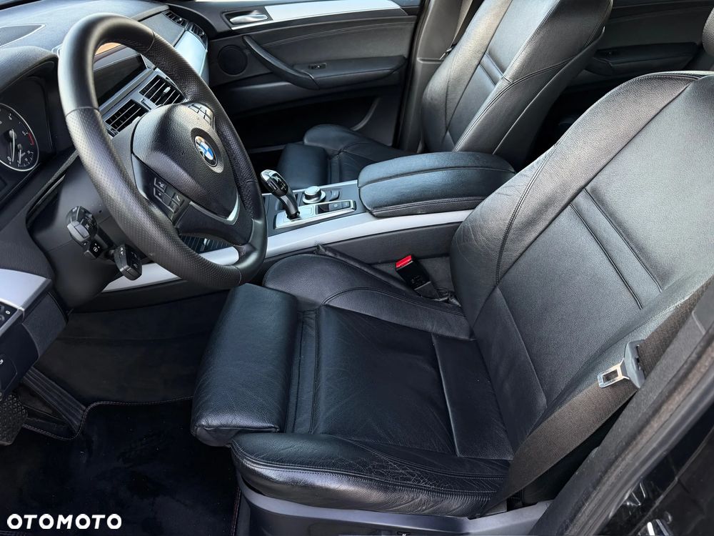 BMW X5 xDrive30d - 16