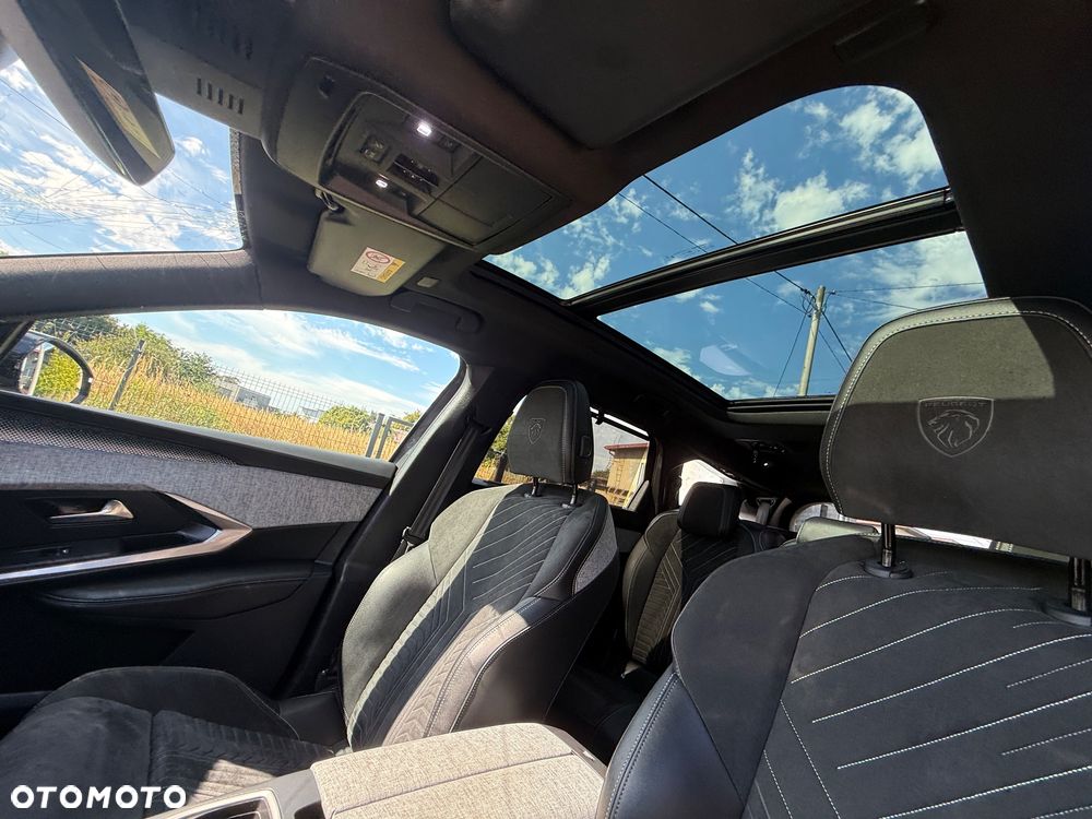 Peugeot 5008 Hybrid 136 e-DSC GT - 35