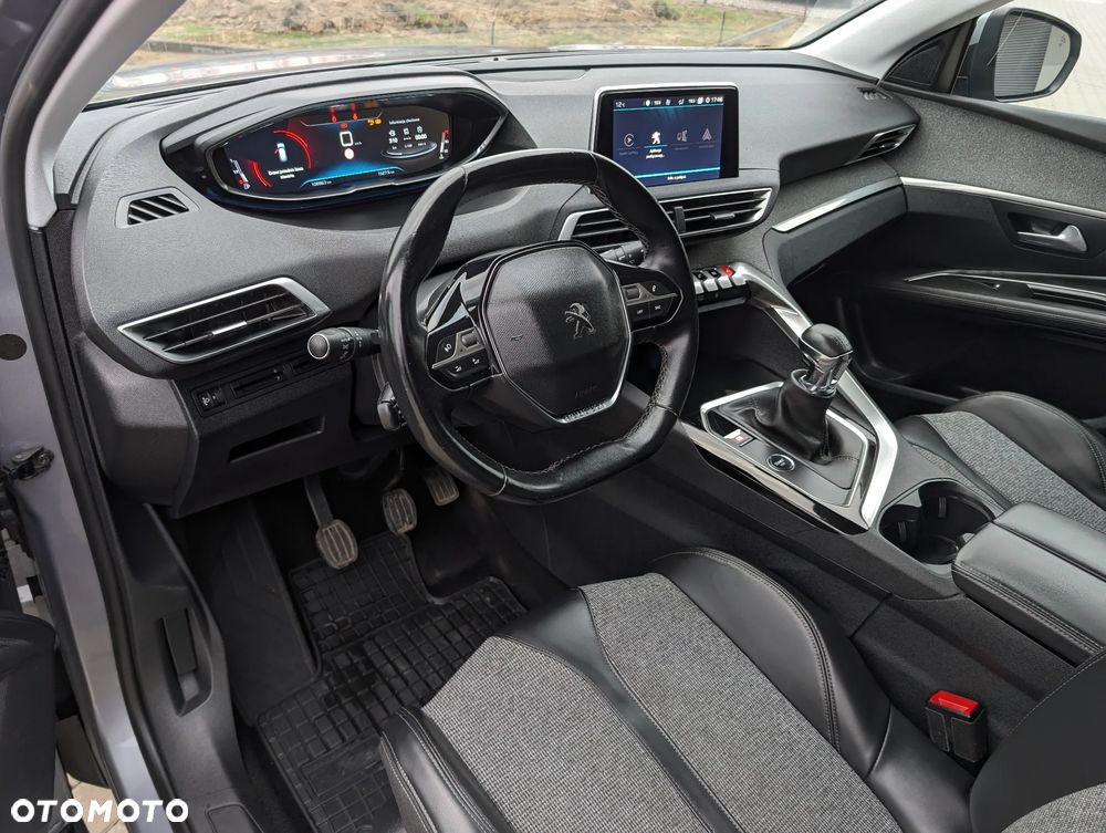 Peugeot 3008 PureTech 130 Stop & Start GPF Allure - 20