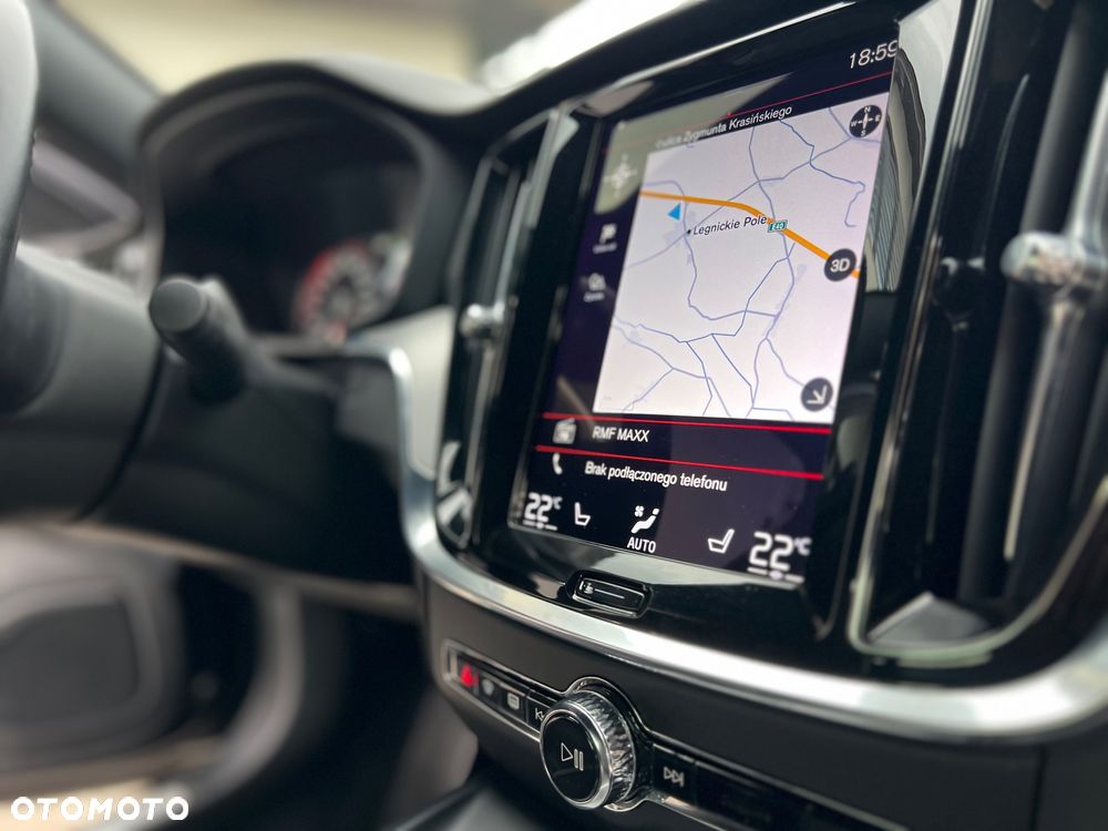 Volvo S60 B4 B R-Design - 12